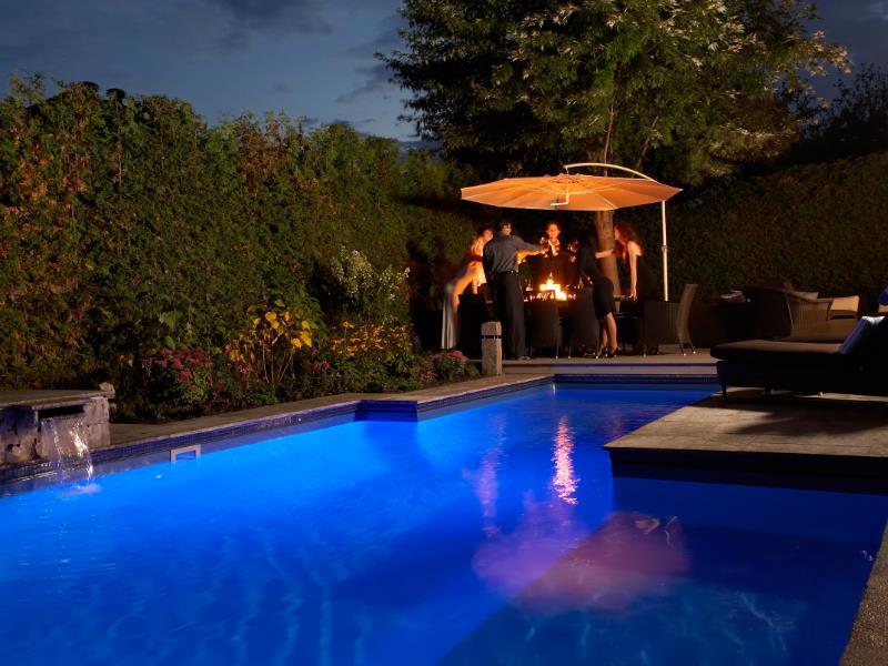 How To Turn On Pool Lights?